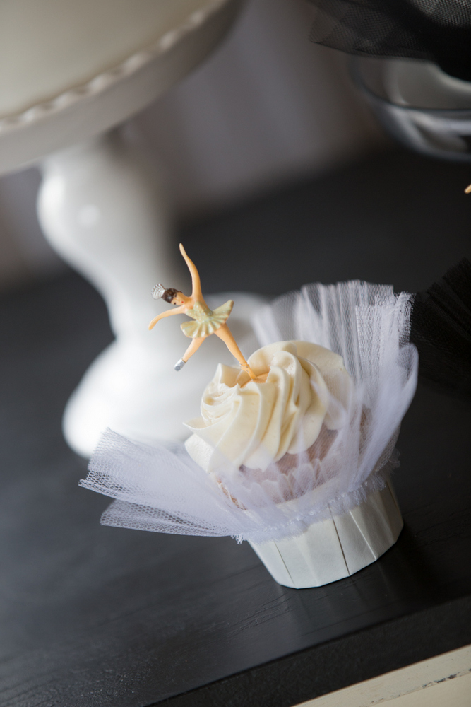 ballerina cupcake