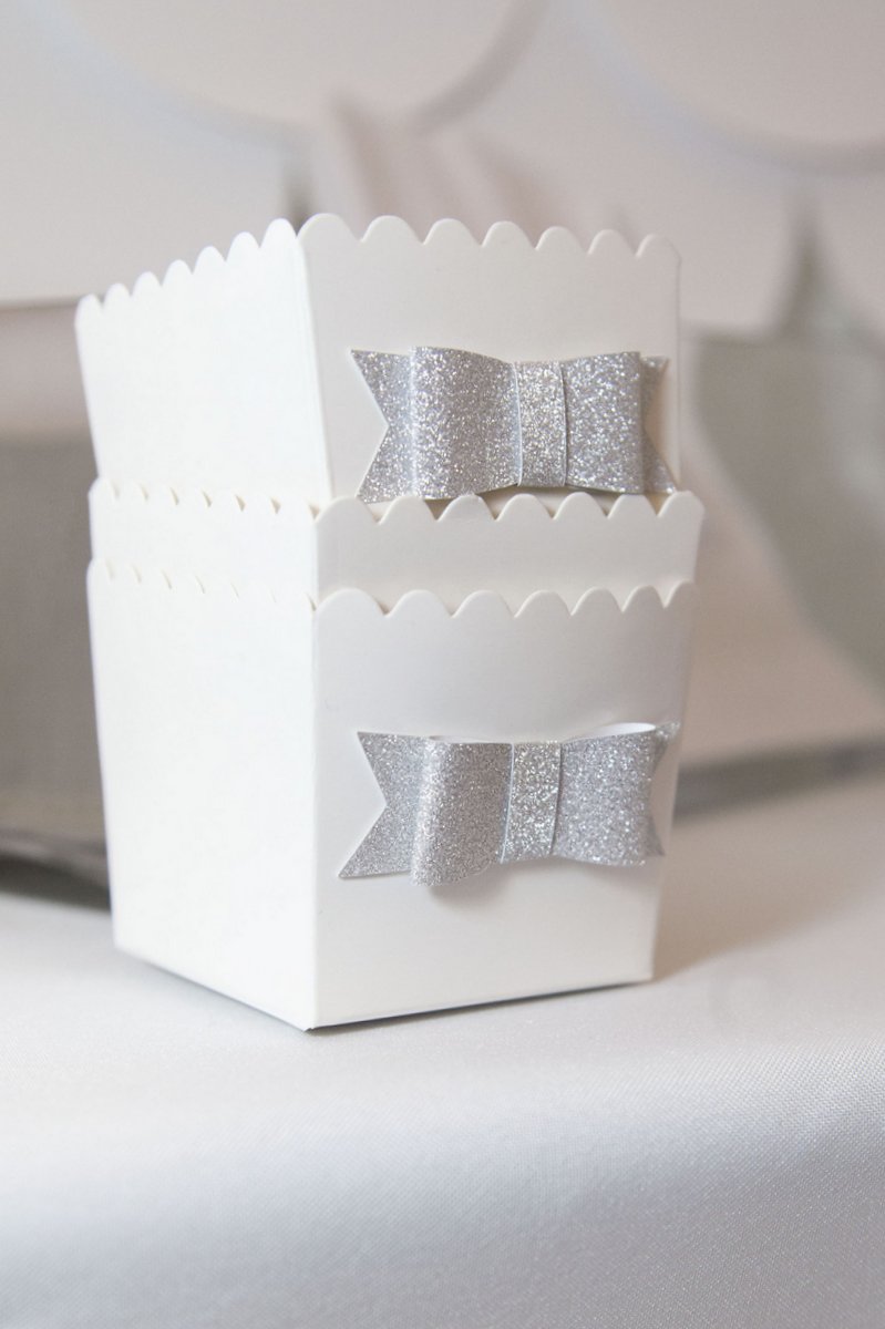 Alt Cricut Lounge_Misc_35-001