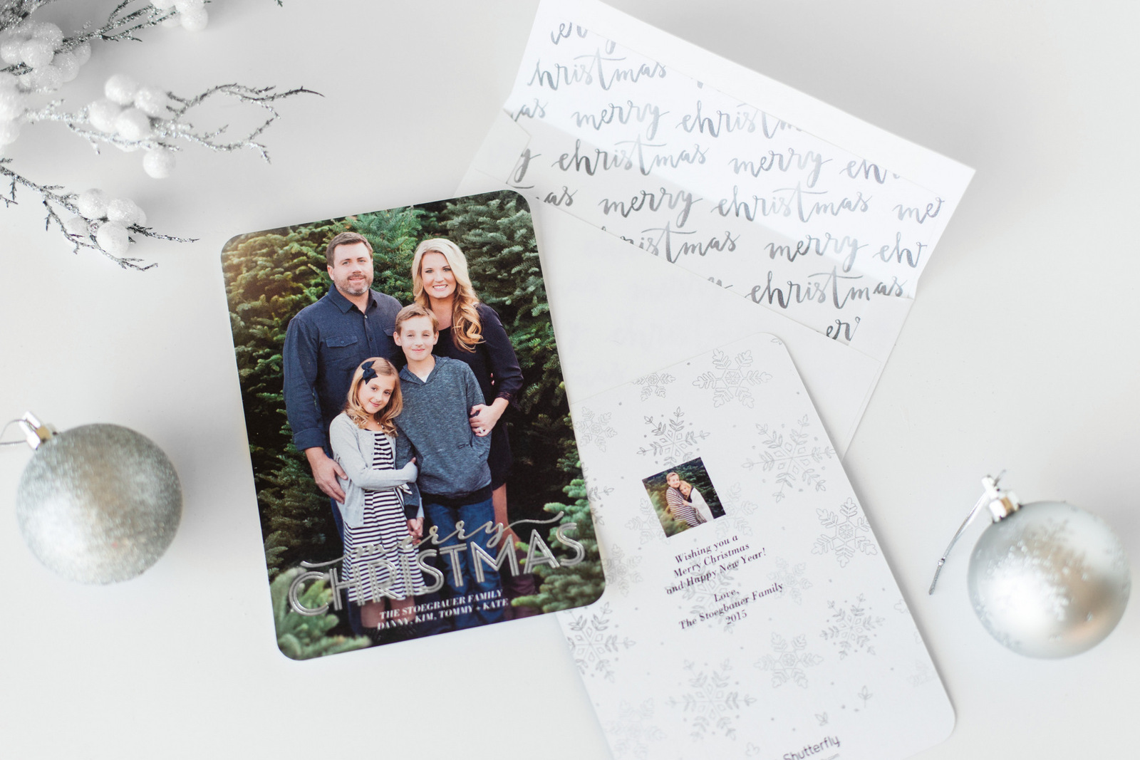 2015_shutterfly_holiday_cards_ornaments_2